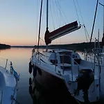 Ξενοδοχείο Kaskada 2*