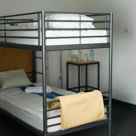 Kaskada Otel 2*