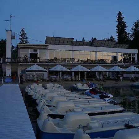 Hotel Kaskada 2*