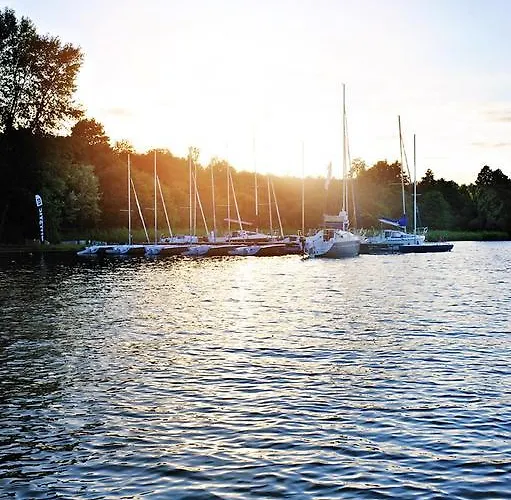 Kaskada Отель Познань