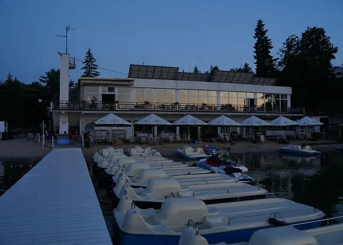 Отель Kaskada 2*